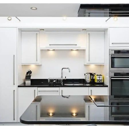Altido Cosy 2-Bed Apt In The Old Town With Mezzanine Leilighet Edinburgh Eksteriør bilde
