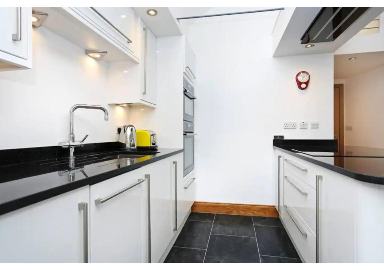 Altido Cosy 2-Bed Apt In The Old Town With Mezzanine Leilighet Edinburgh Eksteriør bilde